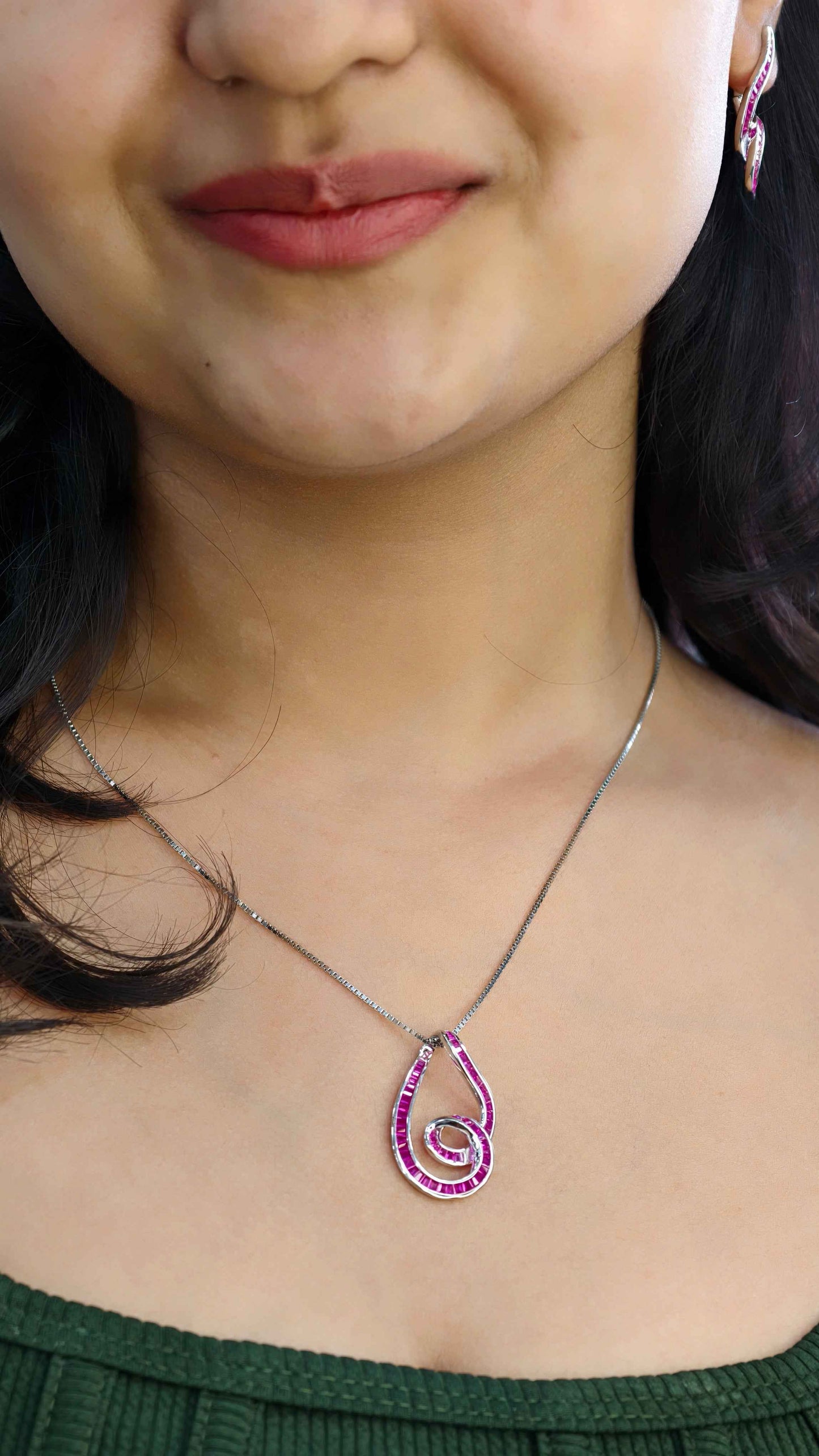 Ruby Swirl Elegance Silver Pendant Set