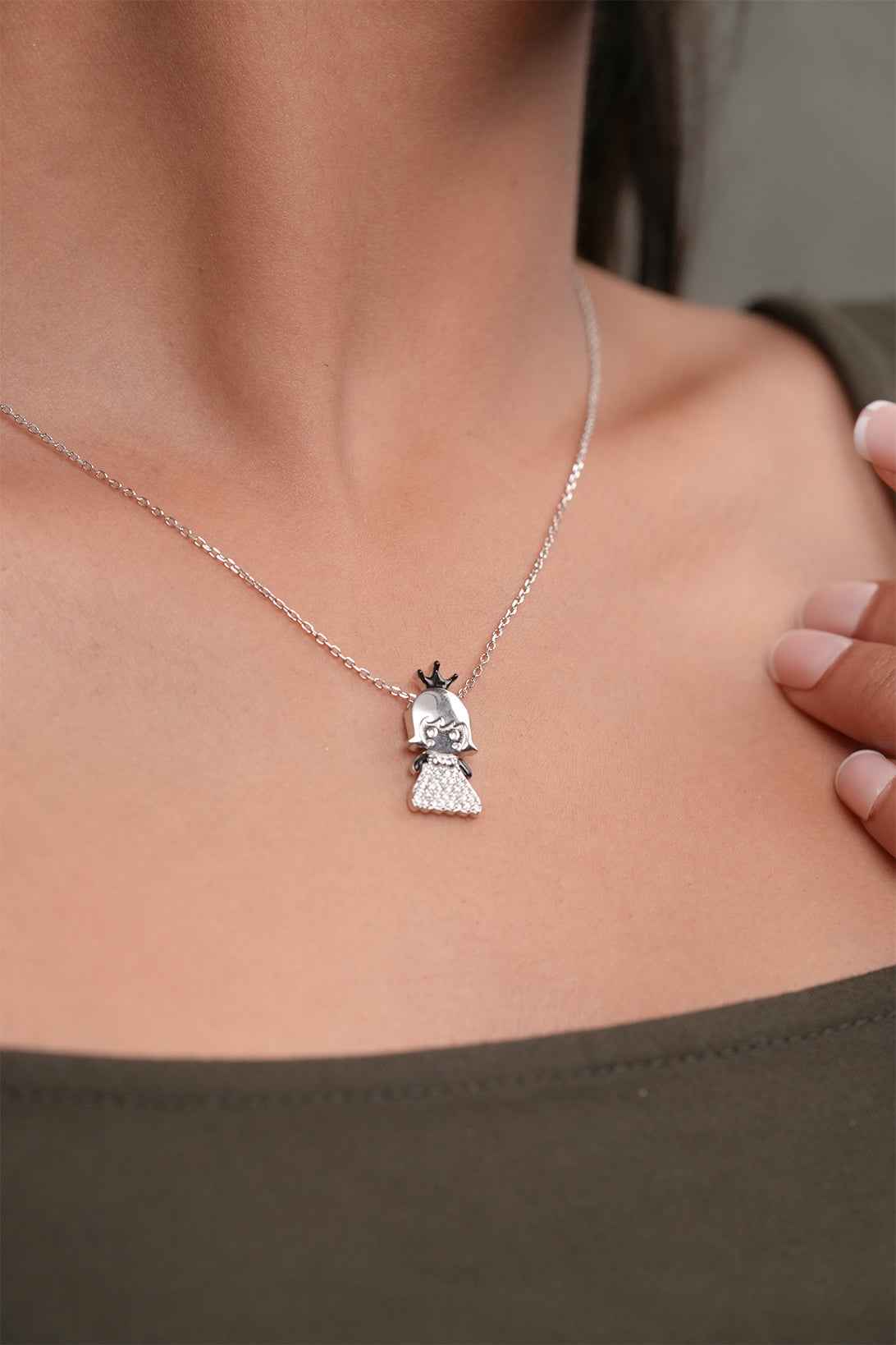 Princess Pendant Necklace