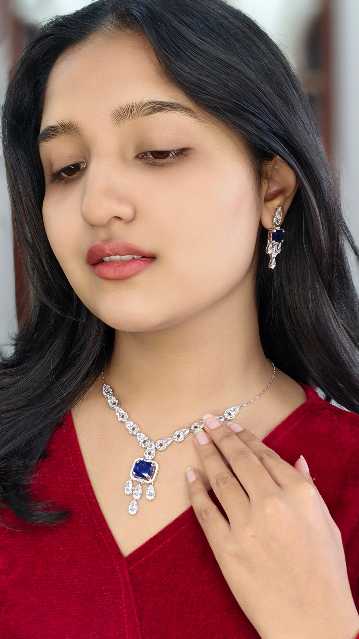 Royal Sapphire Elegance Diamond Necklace Set