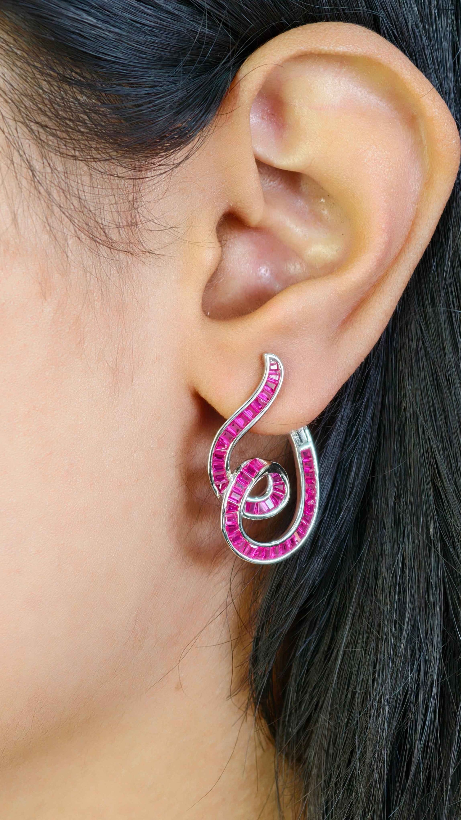 Ruby Swirl Elegance Silver Pendant Set