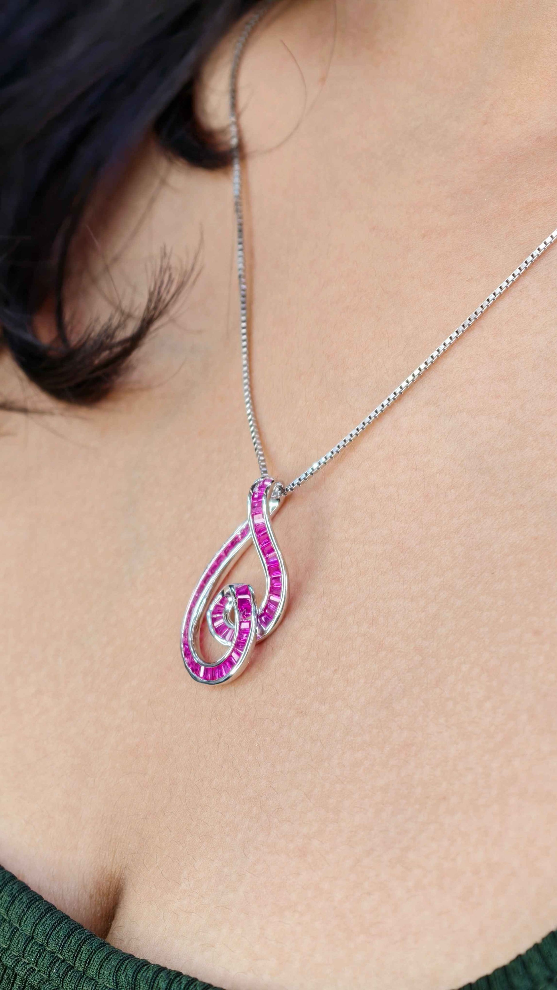 Ruby Swirl Elegance Silver Pendant Set