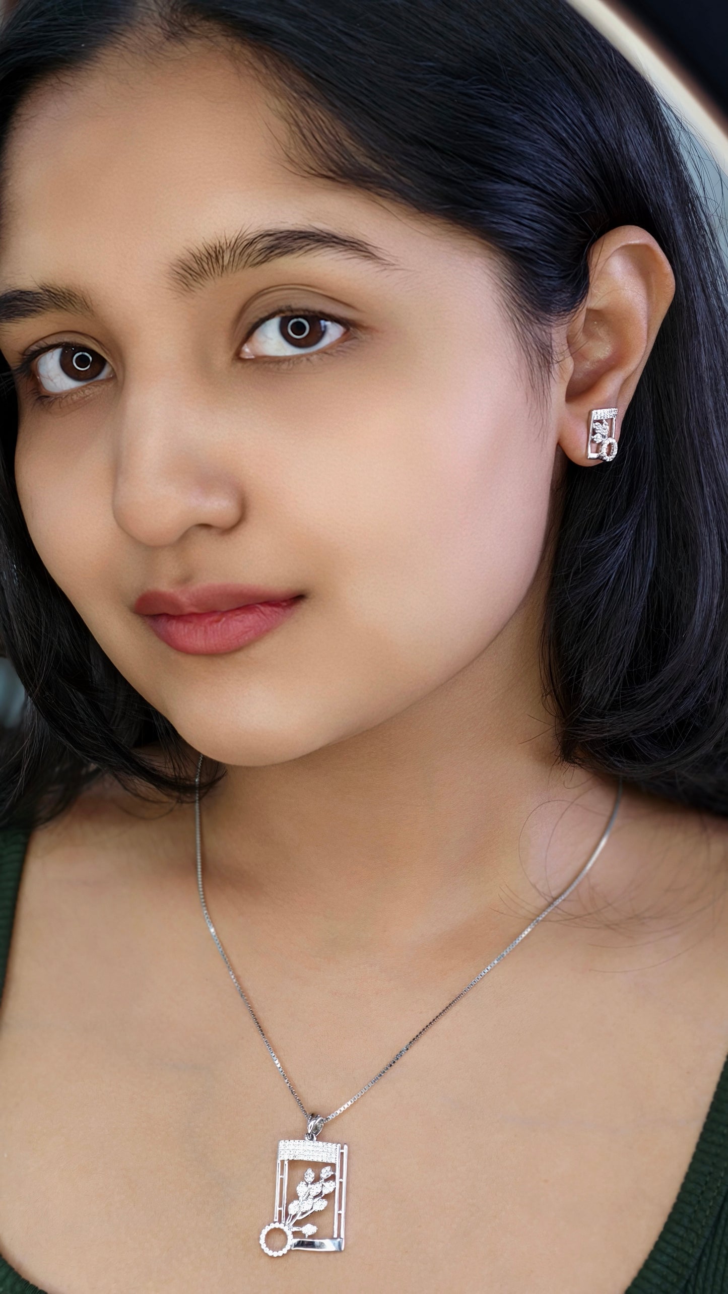 Floral Frame Silver Pendant & Stud Set